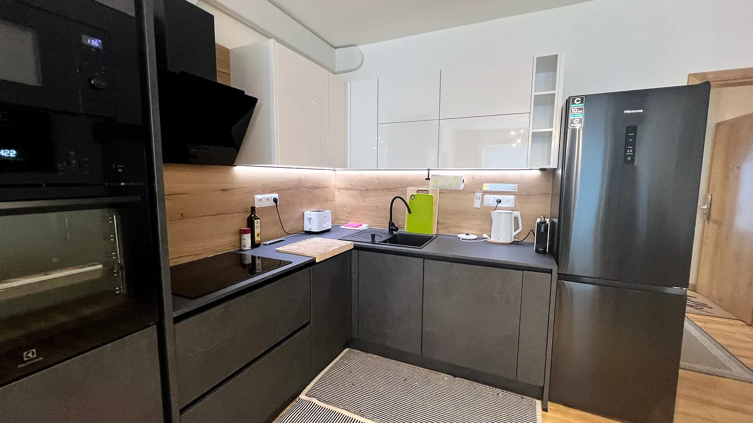 Kuchyně, apartmán 2+kk